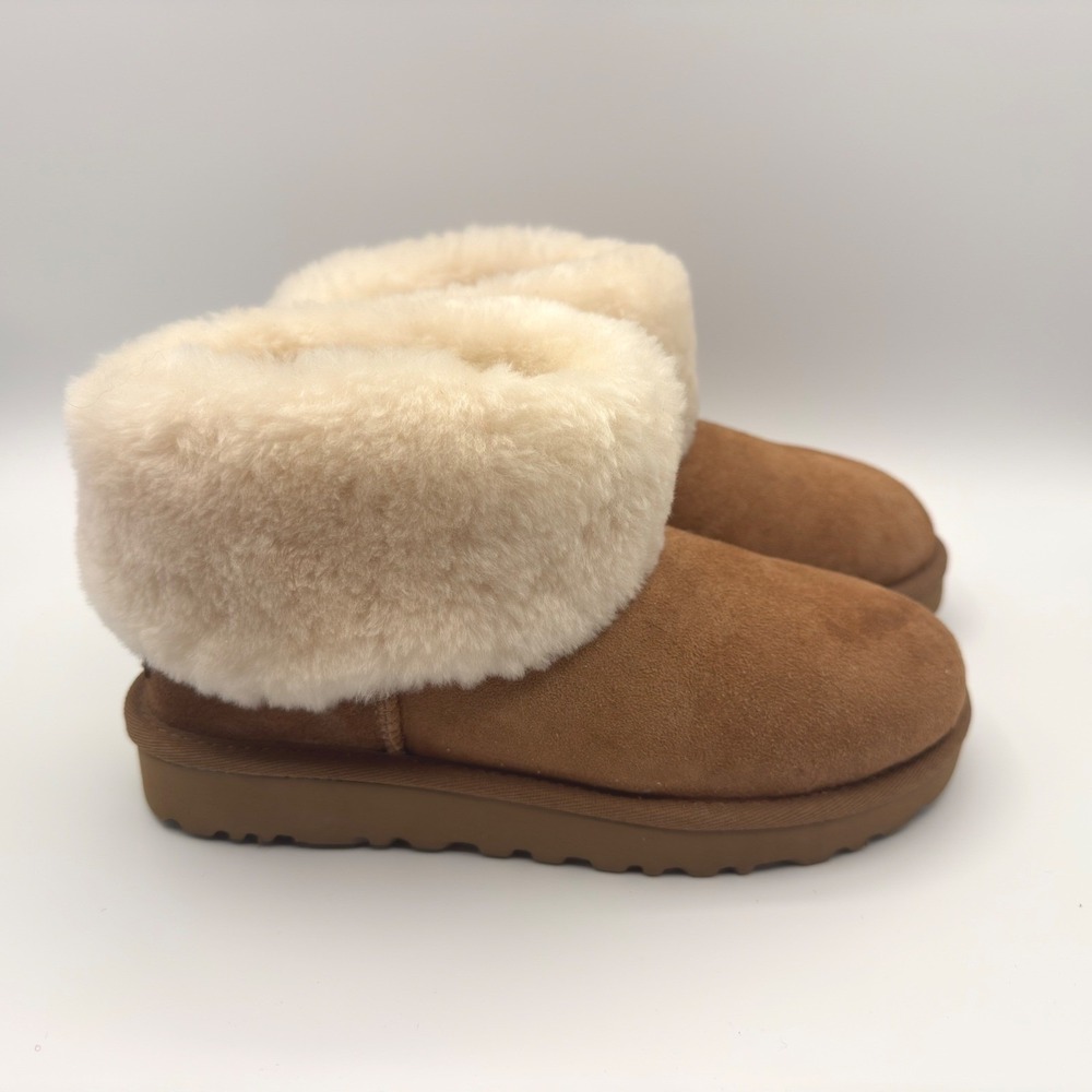 UGG Classic Short Fluff Chestnut Suede Sheepskin Boots 1106757 Womens 5